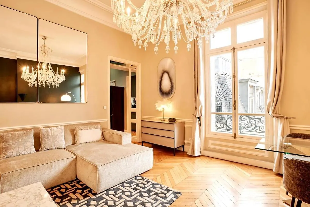 Spacious Flat - Champs Elysees 巴黎 公寓