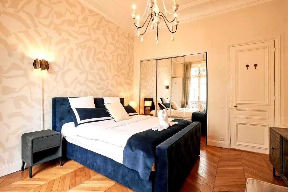 Spacious Flat - Champs Elysees 巴黎