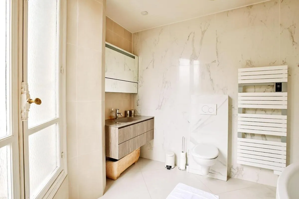 公寓 Spacious Flat - Champs Elysees 巴黎