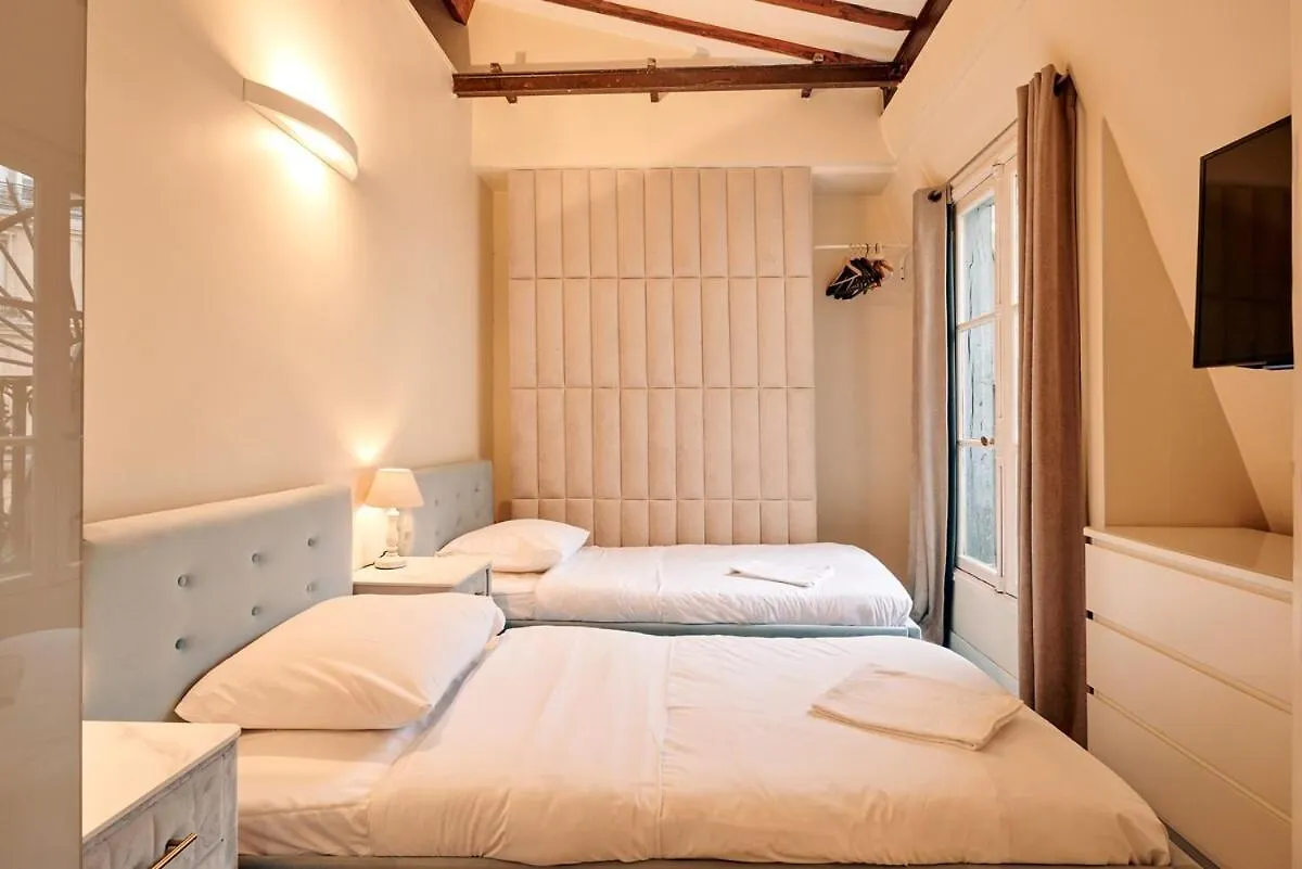 公寓 Spacious Flat - Champs Elysees 巴黎