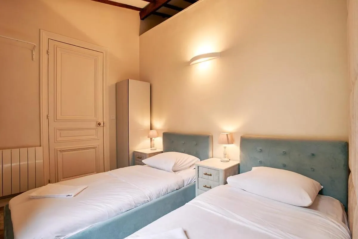 公寓 Spacious Flat - Champs Elysees 巴黎